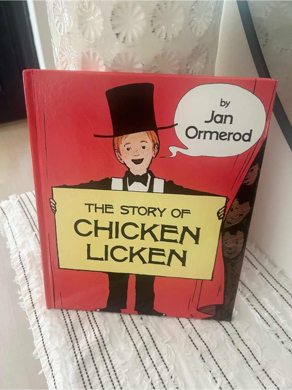 Vintage 1985 The Story of Chicken Licken Jan Ormerod Hardcover Book